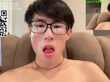 Chaturbate Live Sex of hottiewithabody101