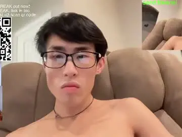 Chaturbate Live Sex of hottiewithabody101
