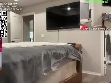 Chaturbate Live Sex of hottiewithabody101