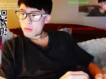 Chaturbate Nude Webcam of hottiewithabody101
