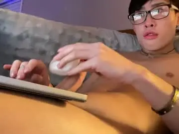Chaturbate Sex Cam of hottiewithabody101