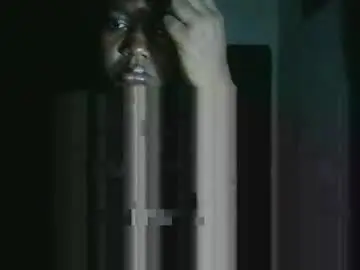 Chaturbate Live Sex Cam of lovecumsluttie