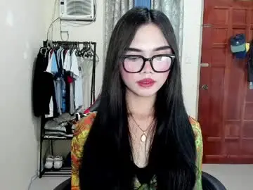 Chaturbate Free Live Porn of naughty_emmats