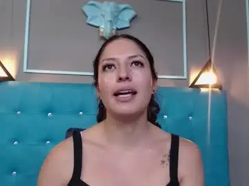 Chaturbate Live Sex of sofia_white3