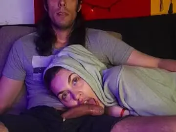 Chaturbate Live Sex Cam of tarian_xxx