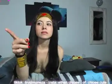 Chaturbate Live Sex Cam of ethan_chloee