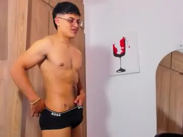 Chaturbate Sex Chat of lucadior