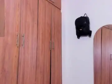 Chaturbate Adult Video Chat of lucadior