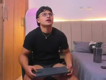 Chaturbate Free Porn Cam of lucadior