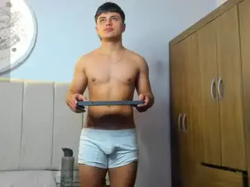 Chaturbate Free Live Porn of lucadior