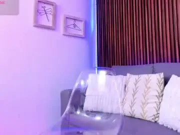 Chaturbate Live Sex Cam of alex_cute77