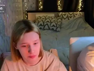 Chaturbate Adult Video Chat of babees_eva