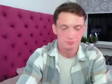 Chaturbate Adult Webcams of brandonray_