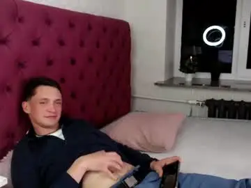 Chaturbate Adult Video Chat of brandonray_