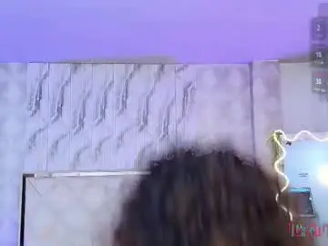 Chaturbate Live Porn of chipi_tay