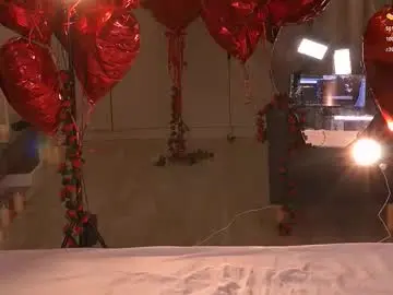 Chaturbate Live Sex Cam of ffoxyflame