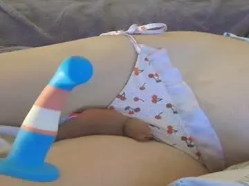 Chaturbate Free Porn Cam of frenulumsnap