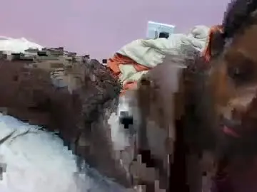 Chaturbate Live Sex Cam of just_isla