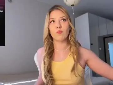 Chaturbate Watch Live Sex Cams of kittyloffe