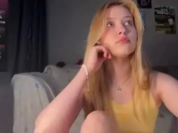 Chaturbate Watch Live Sex Cams of kittyloffe