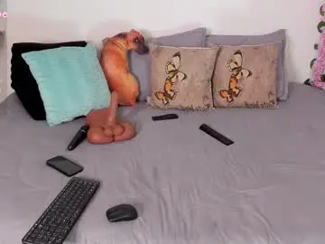 Chaturbate Adult Webcams of laura1__