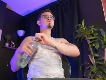 Chaturbate Free Live Porn of leo_valmore