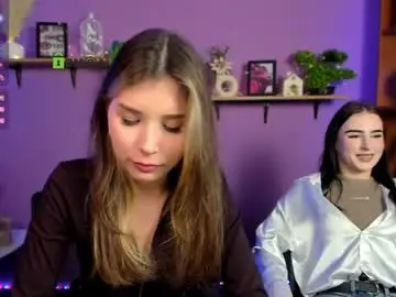 Chaturbate Live Sex Cam of alia_skay