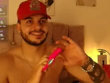 Chaturbate Adult Webcams of amadeo_wild
