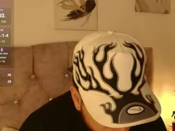 Chaturbate Live Porn of amadeo_wild