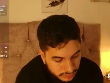 Chaturbate Sex Chat of amadeo_wild