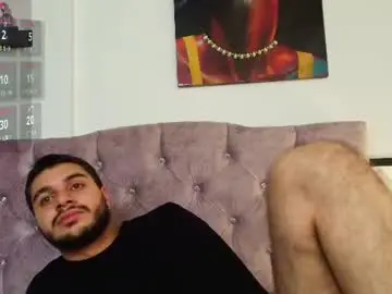 Chaturbate Live Sex of amadeo_wild