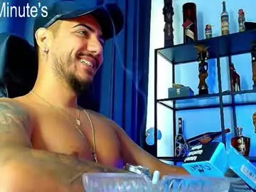 Chaturbate Adult Webcams of andrewbanner