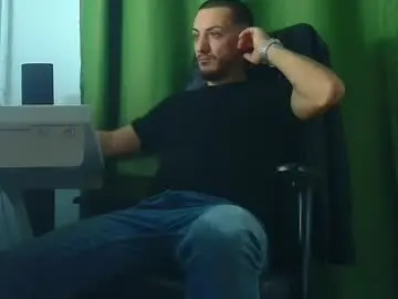 Chaturbate Best Webcam of andrewbanner