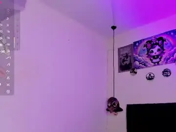 Chaturbate Live Sex of ariadnaaa_