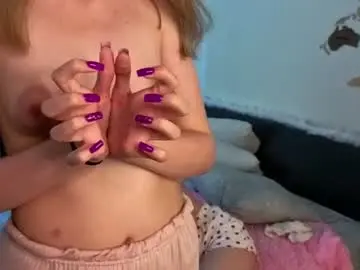 Chaturbate Sex Chat of lisanelsona