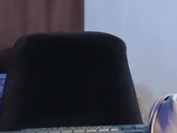 Chaturbate Nude Webcam of maximiliano_kh4lil