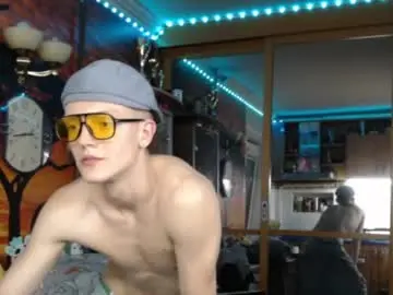 Chaturbate Live Porn of parzeval_16