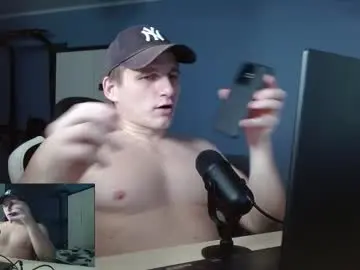 Chaturbate Live Porn of poliglotjoe2