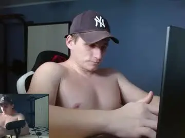 Chaturbate Live Sex of poliglotjoe2