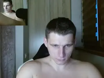 Chaturbate Adult Video Chat of poliglotjoe2