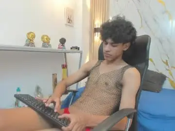 Chaturbate Free Live Porn of zayn_fox32