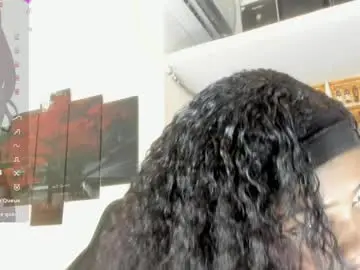 Chaturbate Private Sex Chat of _shirleyy_