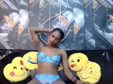 Chaturbate Sex Cam of lilmissbaddiexxx