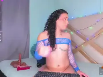 Chaturbate Live Sex Cam of sophiee_sweets