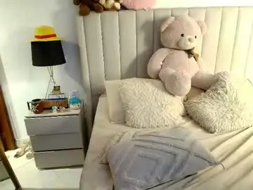 Chaturbate Watch Live Sex Cams of soyhinata__