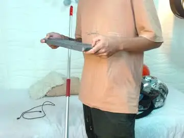 Chaturbate Live Sex Cam of adamcoox