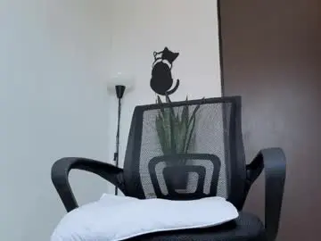 Chaturbate Best live sex cam show of arteemiis