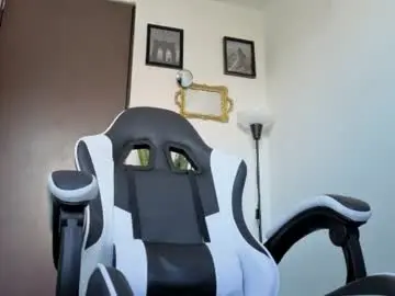 Chaturbate Best live sex cam show of arteemiis