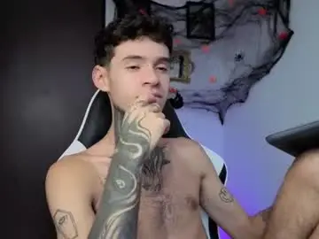Chaturbate Watch Live Sex Cams of arteemiis