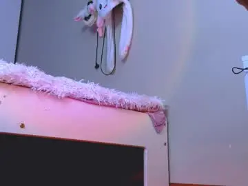 Chaturbate Live Sex Cam of carmen__crybaby